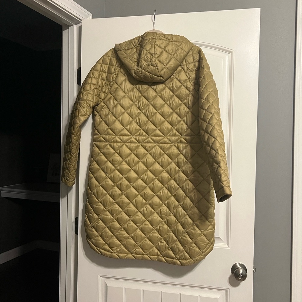 NWOT athleta puffer long jacket size L - Picture 4 of 4